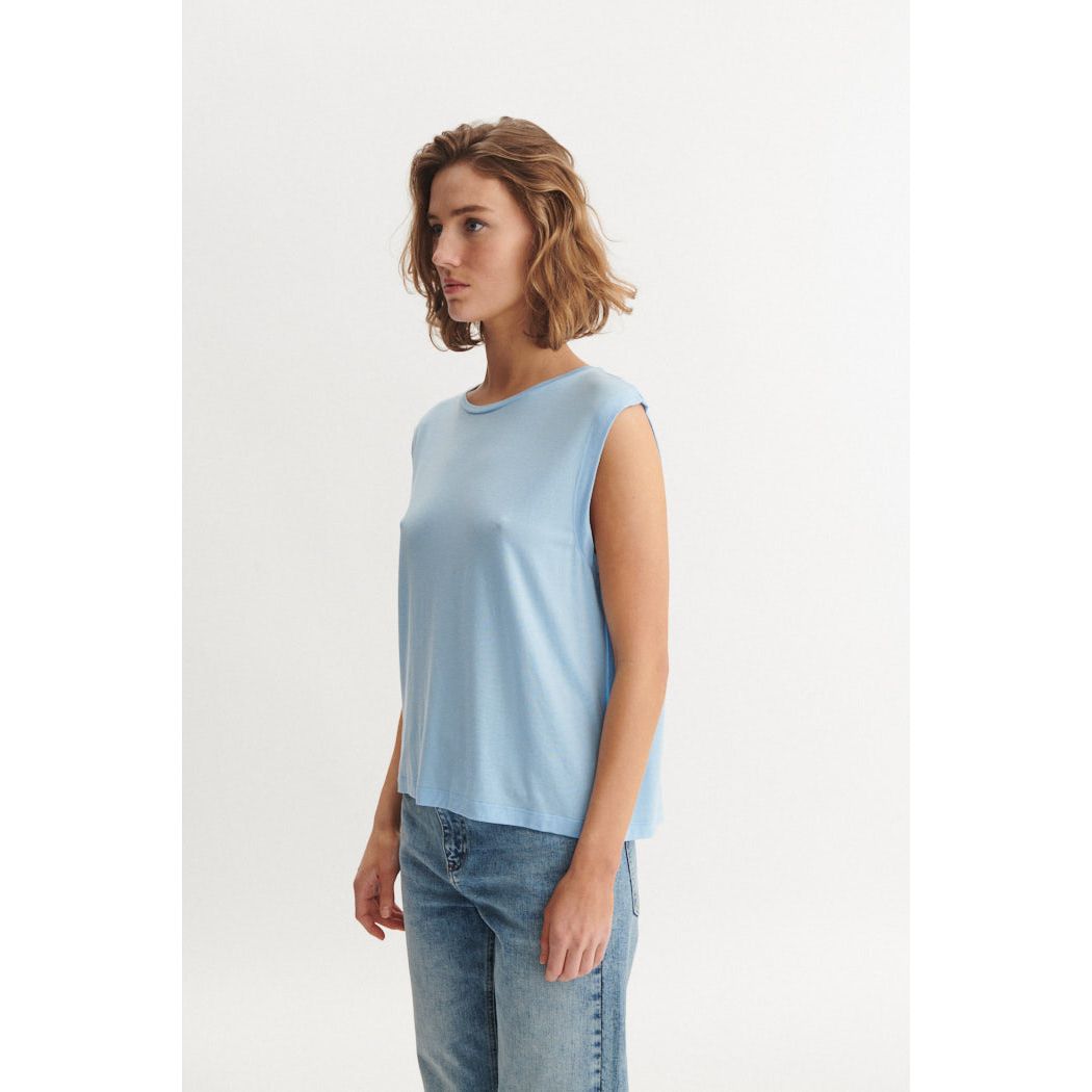 Jolanda Top