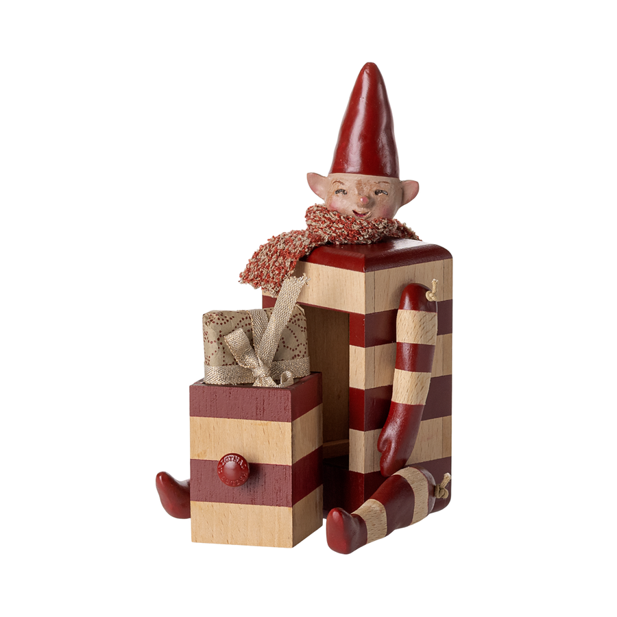 Nisse med skuffe, Rød