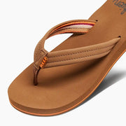 Reef Cushion Breeze