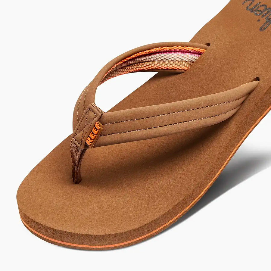 Reef Cushion Breeze