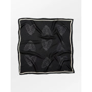 Tinea Sia Silketørklæde - sort