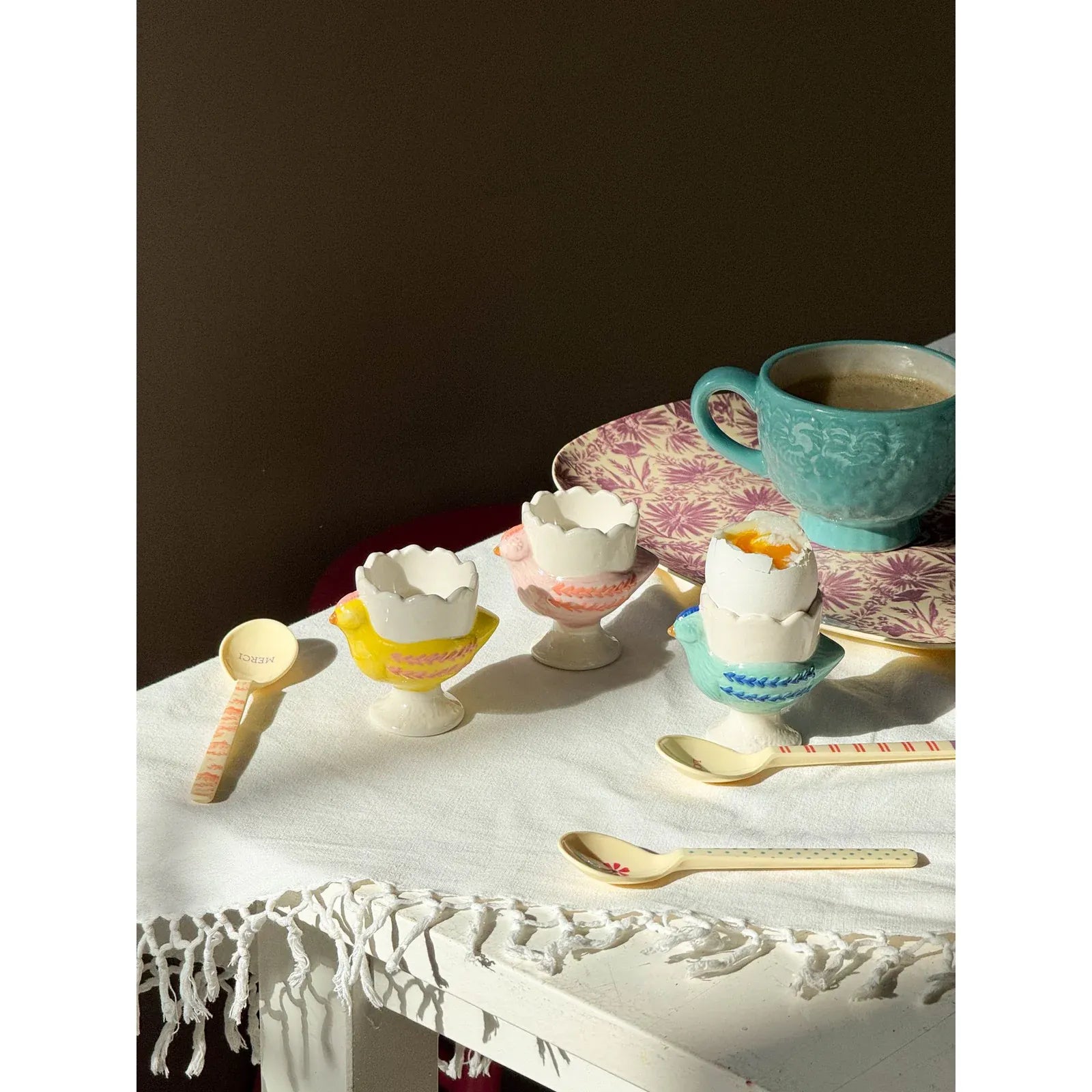 Høne Keramik Æggebæger - Gul