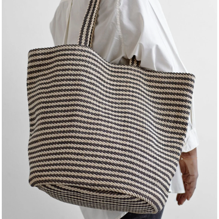 Manelleh Weekendtaske  - sortstribet jute