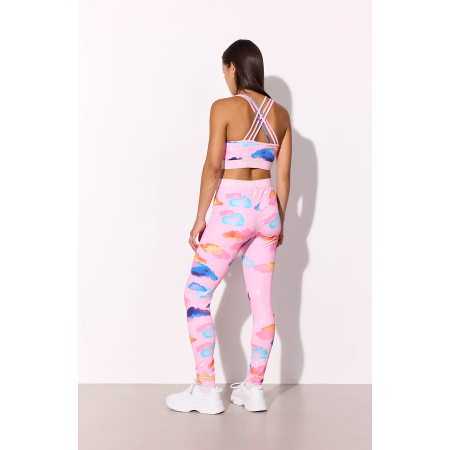 Diana Leggins - Pink sky Art Print