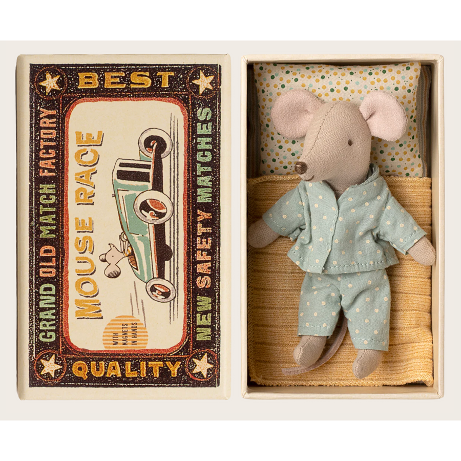 Lillebror mus i tændstikæske