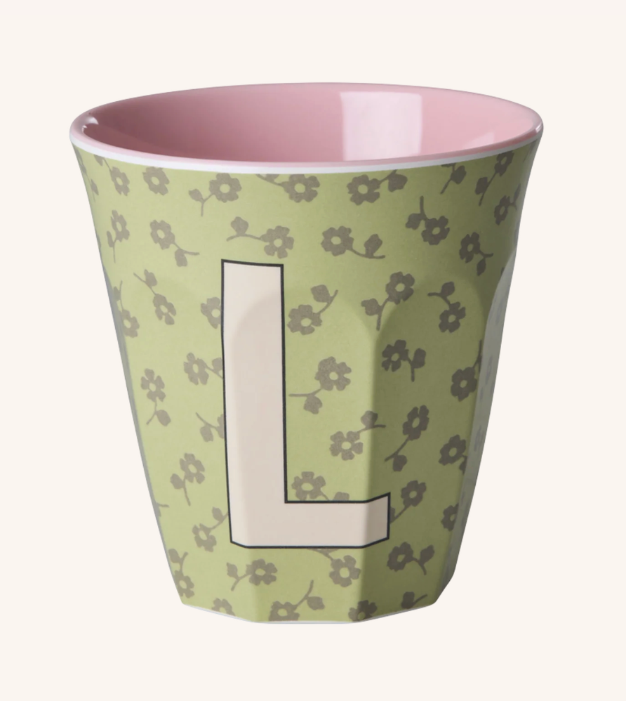 Melaminkop med bogstav L - Blomster - 250 ml