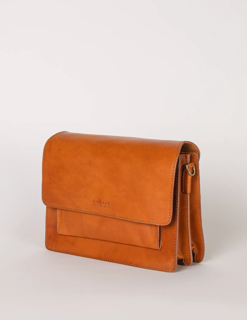 Harper Classic Leather Cognac