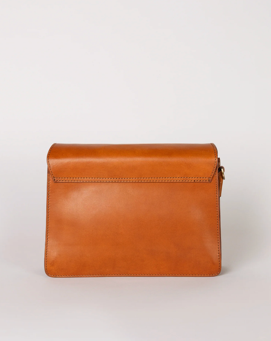 Harper Classic Leather Cognac